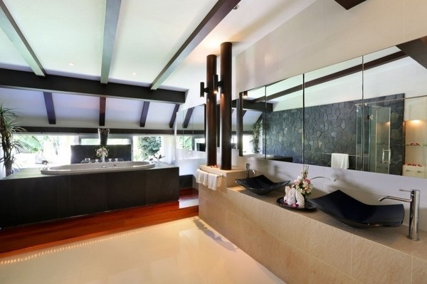 ̩���ռ��u�ϵĶȼ�����