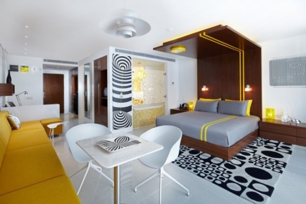 ����uLuna2Studios��Ʒ�Ƶ�