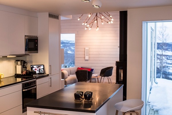 ����ɫ��С�m���e��