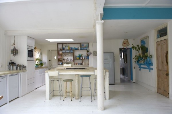 �üҾ�ɫ�ʊy�c(di��n)�L(f��ng)��Ӣ���F����Ԣ