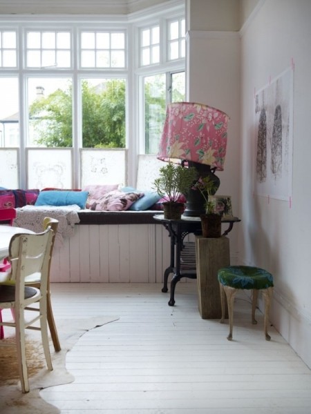 �üҾ�ɫ�ʊy�c(di��n)�L(f��ng)��Ӣ���F����Ԣ