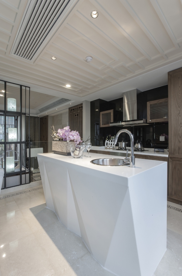 ʒ���OӋ�����q��(m��ng)��ϡ����ѩ