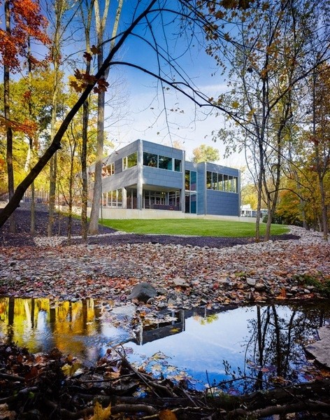 �ƻ�ɫ���c�U���⾳������^סլ�OӋ