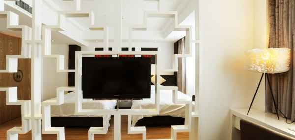 ���(y��ng)�����ؾ��¾Ƶ�