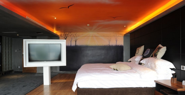 ���(y��ng)�����ؾ��¾Ƶ�