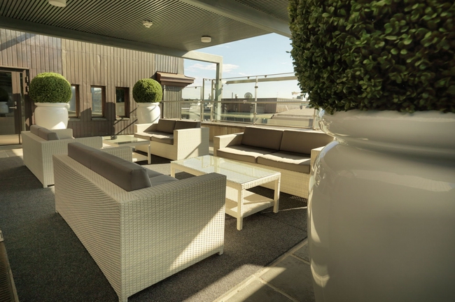 ���mFazerF8�͏d