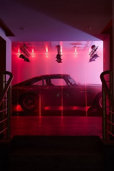 ���ء����𶴡��ĬF������Ԣ�OӋ