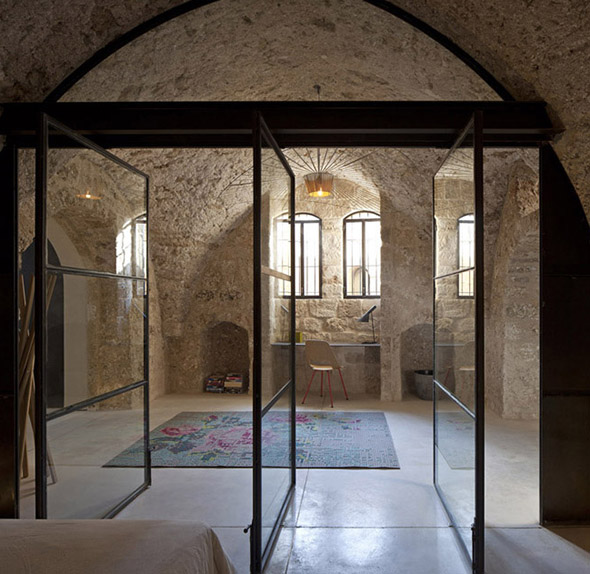 ��ɫ��300�����fլ����