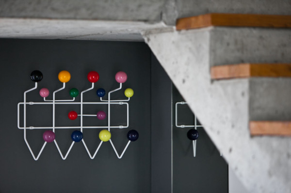 ���m��đ��ɫ�ľ�լ