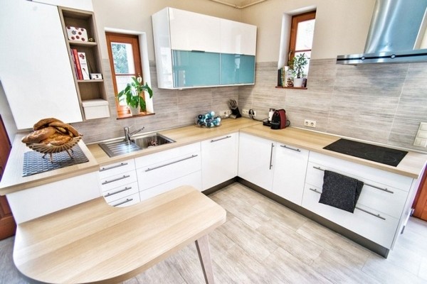 ɫ���Α��(d��ng)�B(t��i)�����_��˹�Ļ�����Ԣ