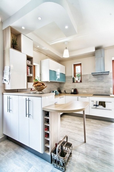 ɫ���Α��(d��ng)�B(t��i)�����_��˹�Ļ�����Ԣ