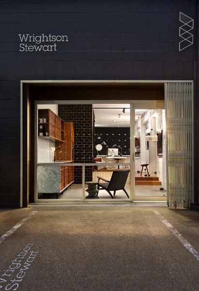 WrightsonStewart�Ĺ�����