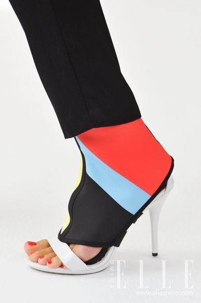 ����r(sh��)�b��ɫ�ʿ��c(di��n)��ƴɫˇ�g(sh��)