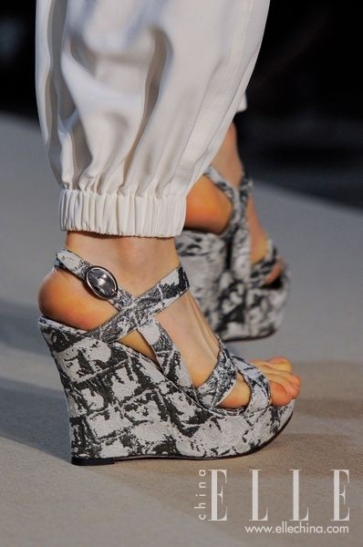 ����r(sh��)�b��ɫ�ʿ��c(di��n)��ƴɫˇ�g(sh��)