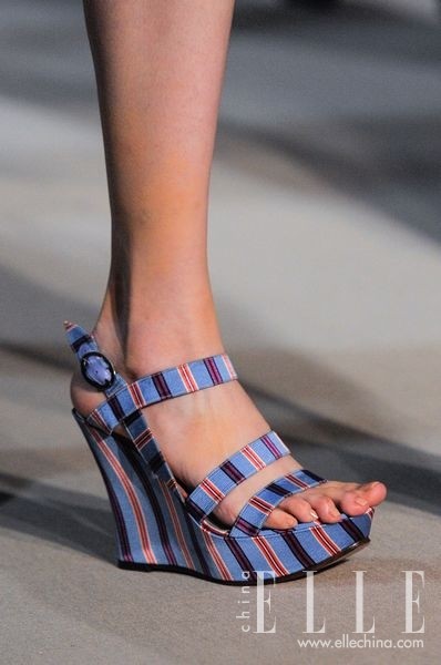 ����r(sh��)�b��ɫ�ʿ��c(di��n)��ƴɫˇ�g(sh��)