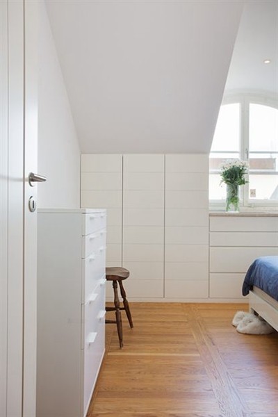 ���ռ{��Ԣ���ӿ��g������