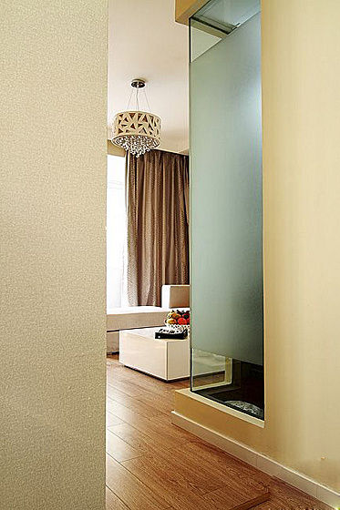 ��ɫһ���ĉ�(m��ng)