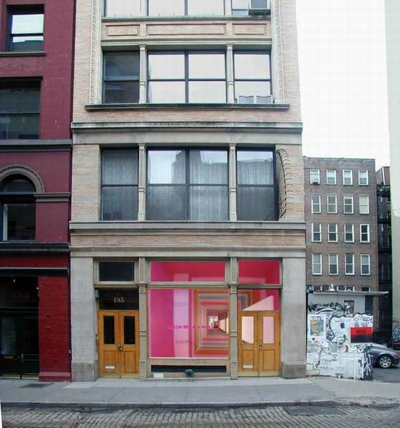 �~�s����ɯ������˹����Prada��