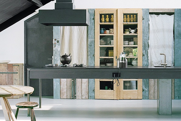 ���ɫ��(ji��n)��һ����סլ