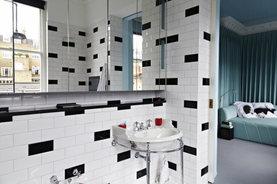 �{����ư��(m��ng)�Ã�(y��u)�ŵĵ��{ɫ��Ԣ