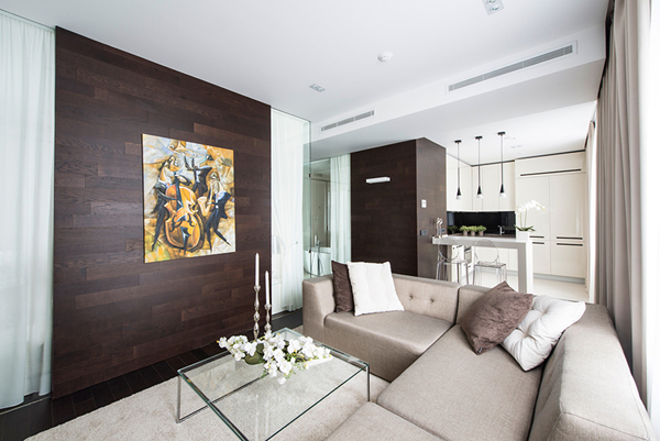 ���I(l��ng)С���޵�60�O��(ji��n)�s����ɫ�{��