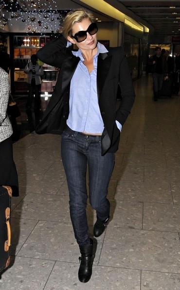 ��ģһ�Ӵ���C��(ch��ng)���ͣ�����