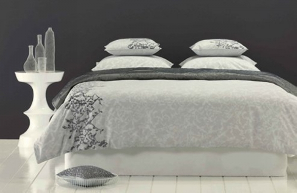 ��һ�ӵ��w򞳬��Ƶ�ʽ���P���OӋ���ģ�