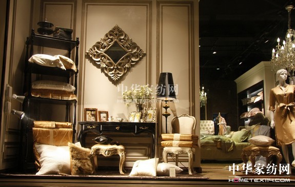 �Ҽ�ɢ؛��(j��ng)�I(y��ng)�ߵ��_(k��i)��֮��