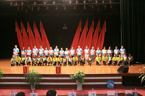 ���ՌW(xu��)У�e��2014�̎������ô��(hu�� )