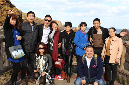 ʥ���R�Ҽ������ω�(m��ng)���S�p�L(f��ng)����