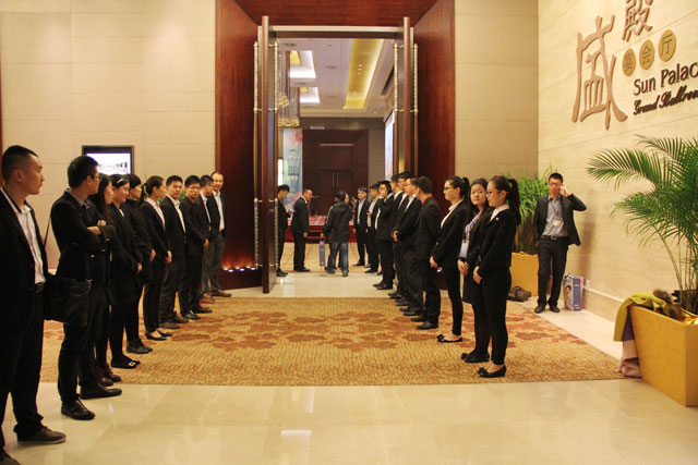 ���_�Ҽ�2015��������Ʒ�l(f��)����(hu�� )����ͨ�`����