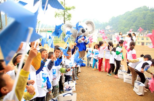 ��(m��ng)������һ�����W(xu��)�D��ɽ�W(xu��)ͯ����ʮ����m�Ƅ�(d��ng)�����I(y��)