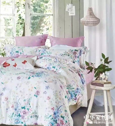 Ů�����@�ӟ��ɵ����z���D��zS+��Ů�����(l��i)��