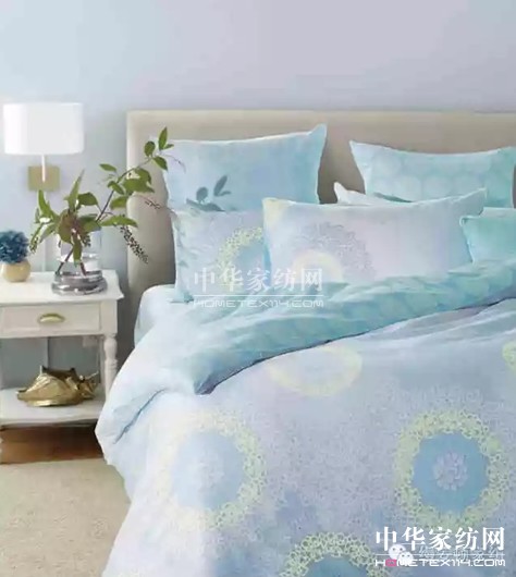 Ů�����@�ӟ��ɵ����z���D��zS+��Ů�����(l��i)��