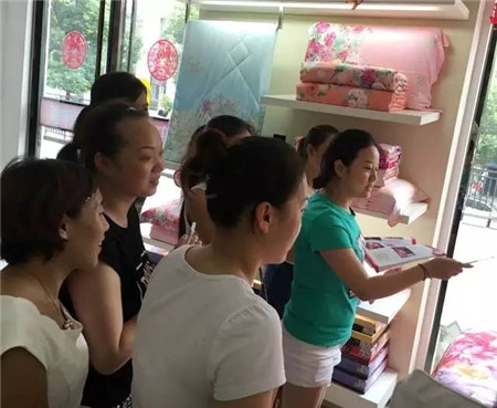 �Pʢ�Ҽ���������񹲾���ͬ��(chu��ng  )�＾�x��