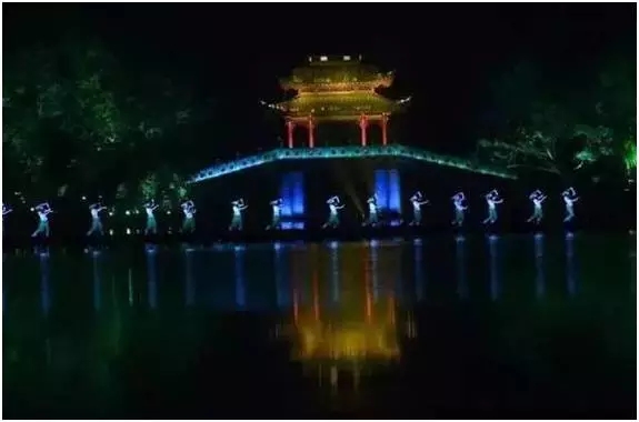 ζG20Ǻݡcz(hu )΢šuһuA(yng)ȡT(mn)Ʊ