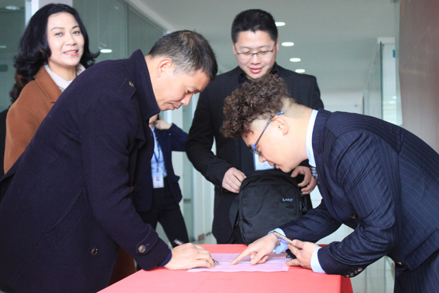 ������һ������δ��(l��i)������ӛ�Pʢ�Ҽ�2017���һ���ȴ�͑�(h��)��(hu�� )�h�A�M(m��n)��Ļ��