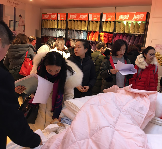 ������һ������δ��(l��i)������ӛ�Pʢ�Ҽ�2017���һ���ȴ�͑�(h��)��(hu�� )�h�A�M(m��n)��Ļ��