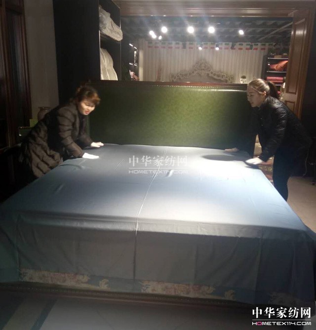 �Pʢ�Ҽ�2017������Ʒȫ��Ѳ����Ӗ��(hu�� )����һվ�ڽ�����ʽ���_(k��i)�Ļ��