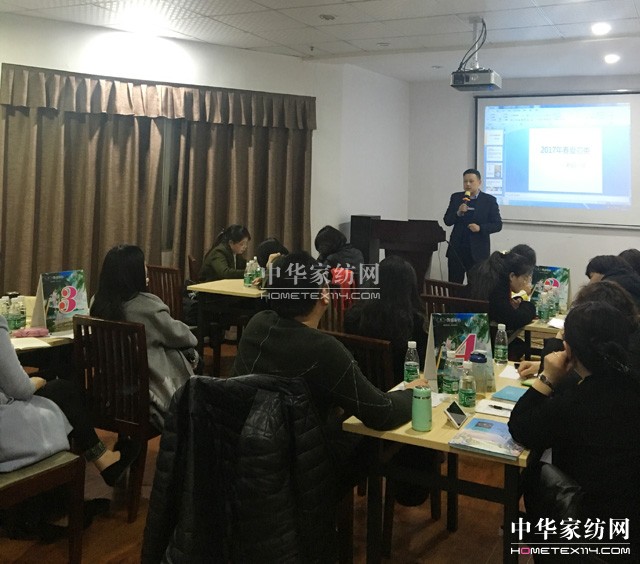 �R�ۅ�Խ֮�����_(k��i)���Ҽ�����(y��u)��ƪ��