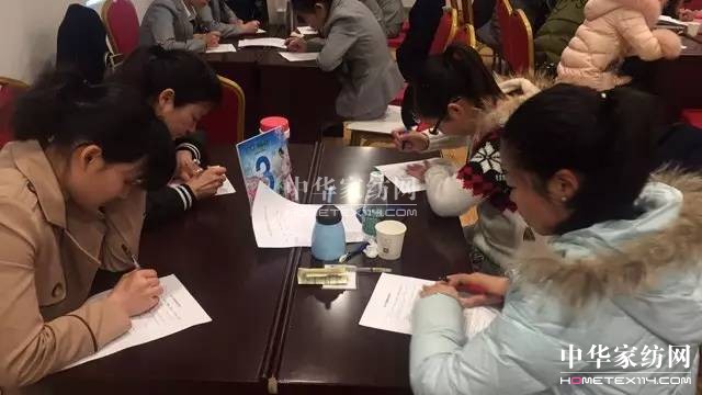 �R�����������\�����x����