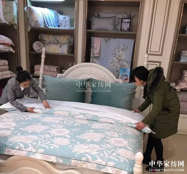 �R�����������\�����x����