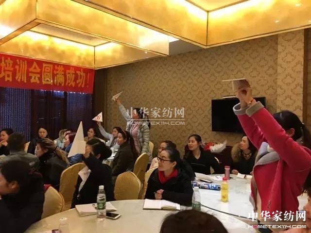 �Pʢ�Ҽ�����������Ӣ�R����ɽ�������@��������