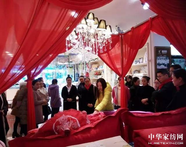 �Pʢ�Ҽ�����������Ӣ�R����ɽ�������@��������