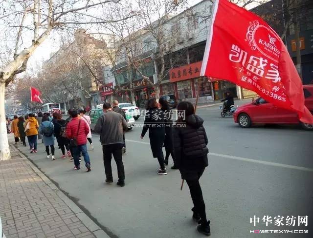 �Pʢ�Ҽ�����Ӣ���������f��Փ�������l(shu��)��Ӣ����