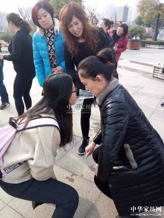 �Pʢ�Ҽ�����Ӣ���������f��Փ�������l(shu��)��Ӣ����