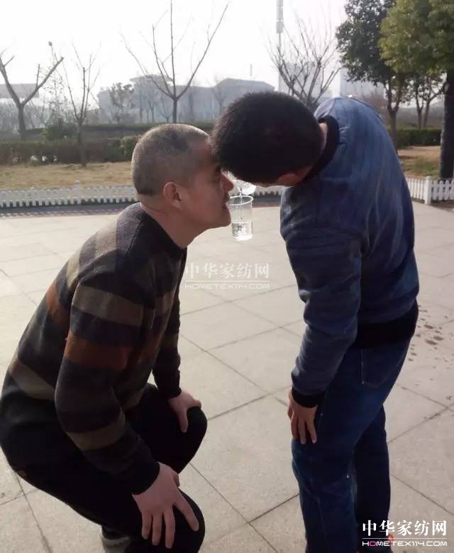 �Pʢ�Ҽ�����Ӣ���������f��Փ�������l(shu��)��Ӣ����