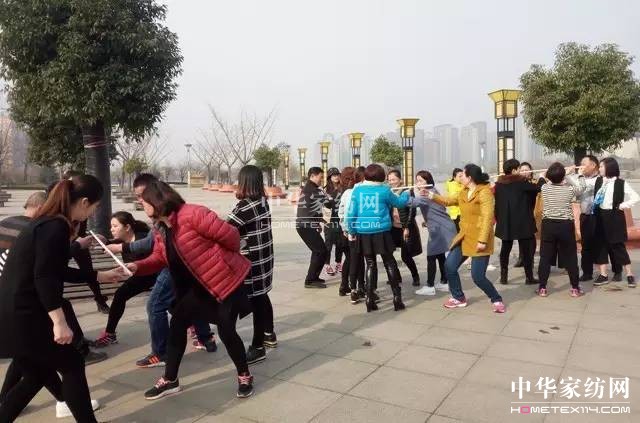 �Pʢ�Ҽ�����Ӣ���������f��Փ�������l(shu��)��Ӣ����