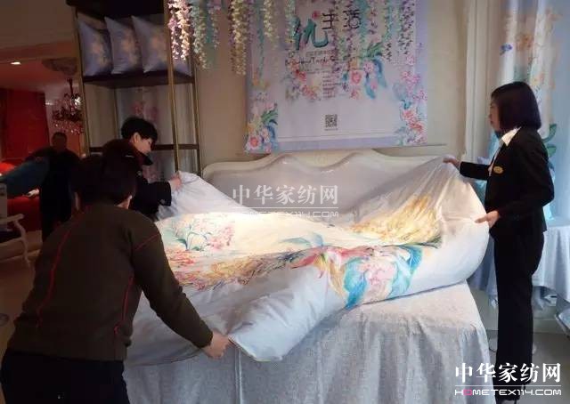 �Pʢ�Ҽ�����Ӣ���������f��Փ�������l(shu��)��Ӣ����