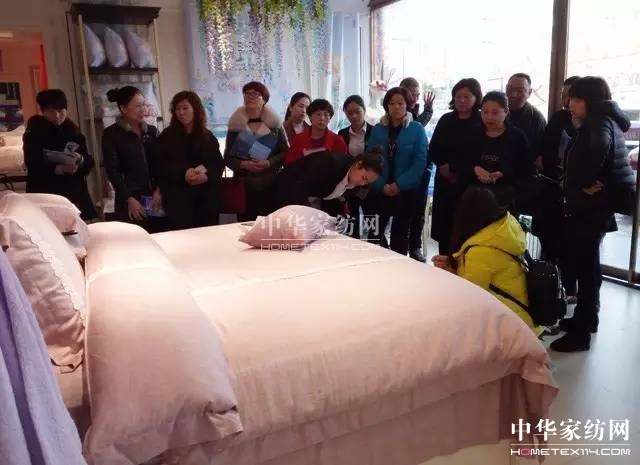 �Pʢ�Ҽ�����Ӣ���������f��Փ�������l(shu��)��Ӣ����